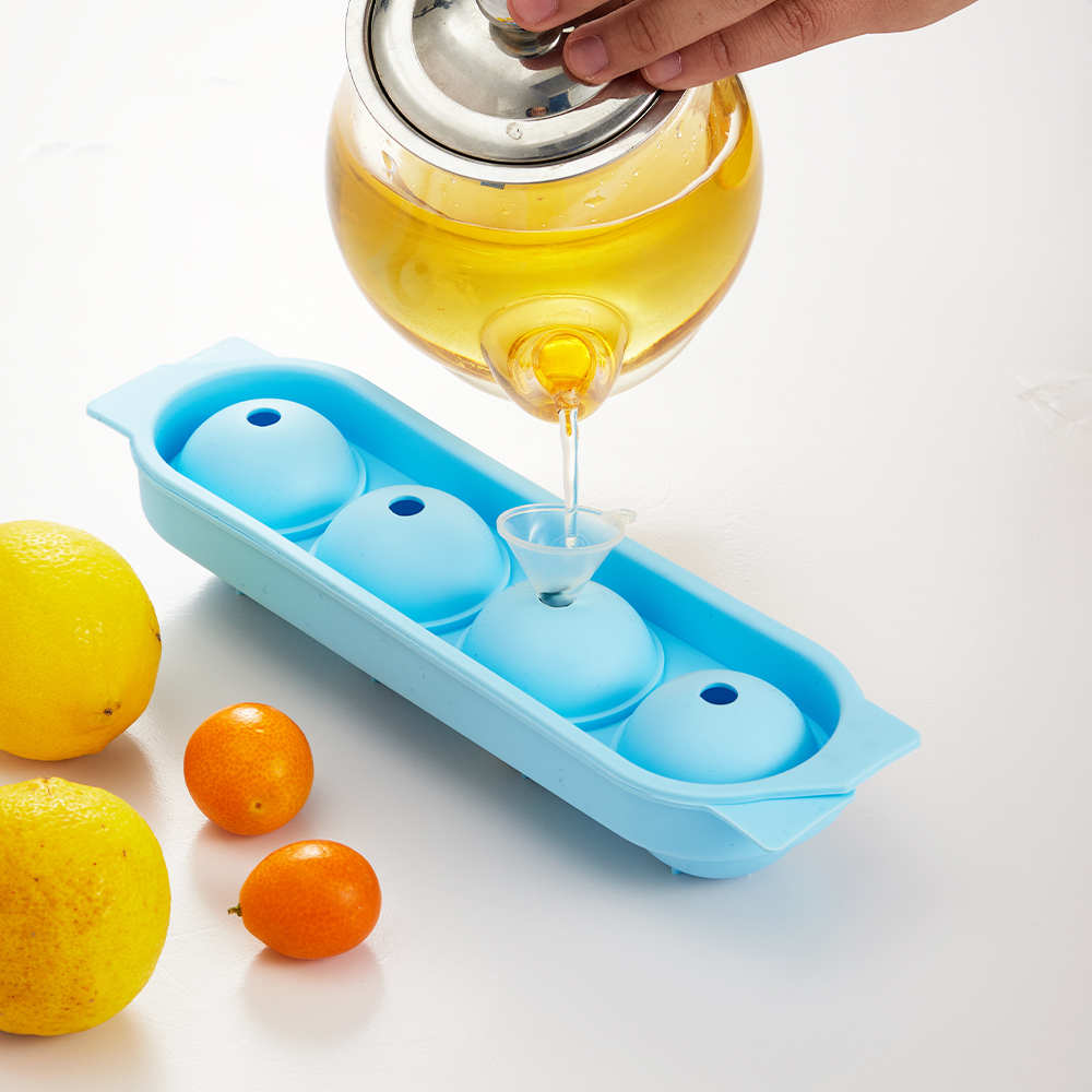  silicone ice cube trays